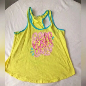 Tank top size small ( bag G )